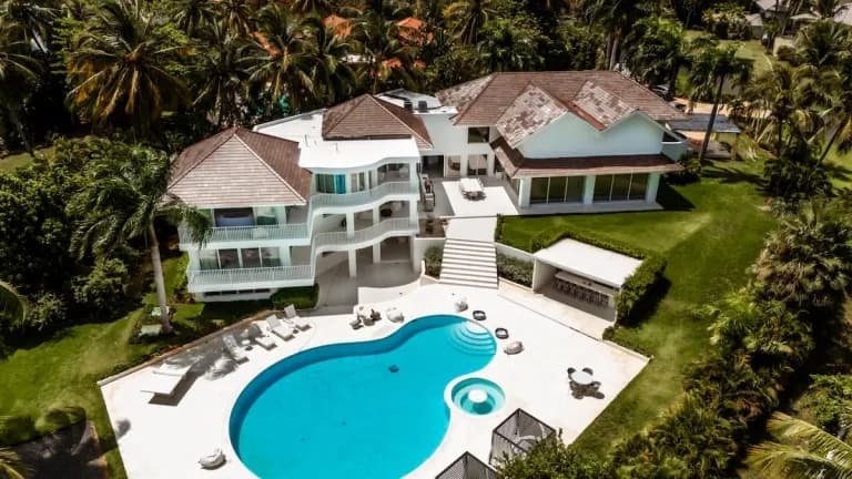 Contemporary Caribbean Estate with Ocean & Golf Views in Casa de Campo